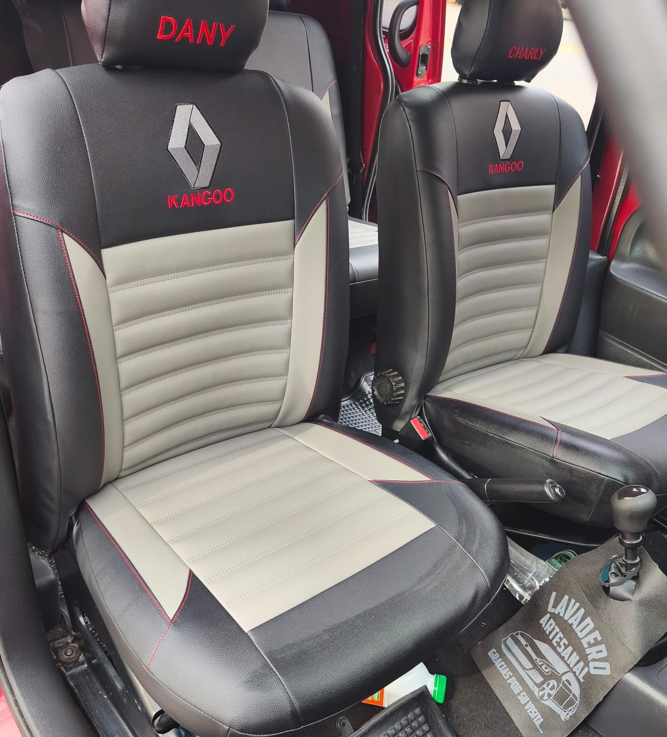 Renault kangoo- Fundas de autos M&H Designs