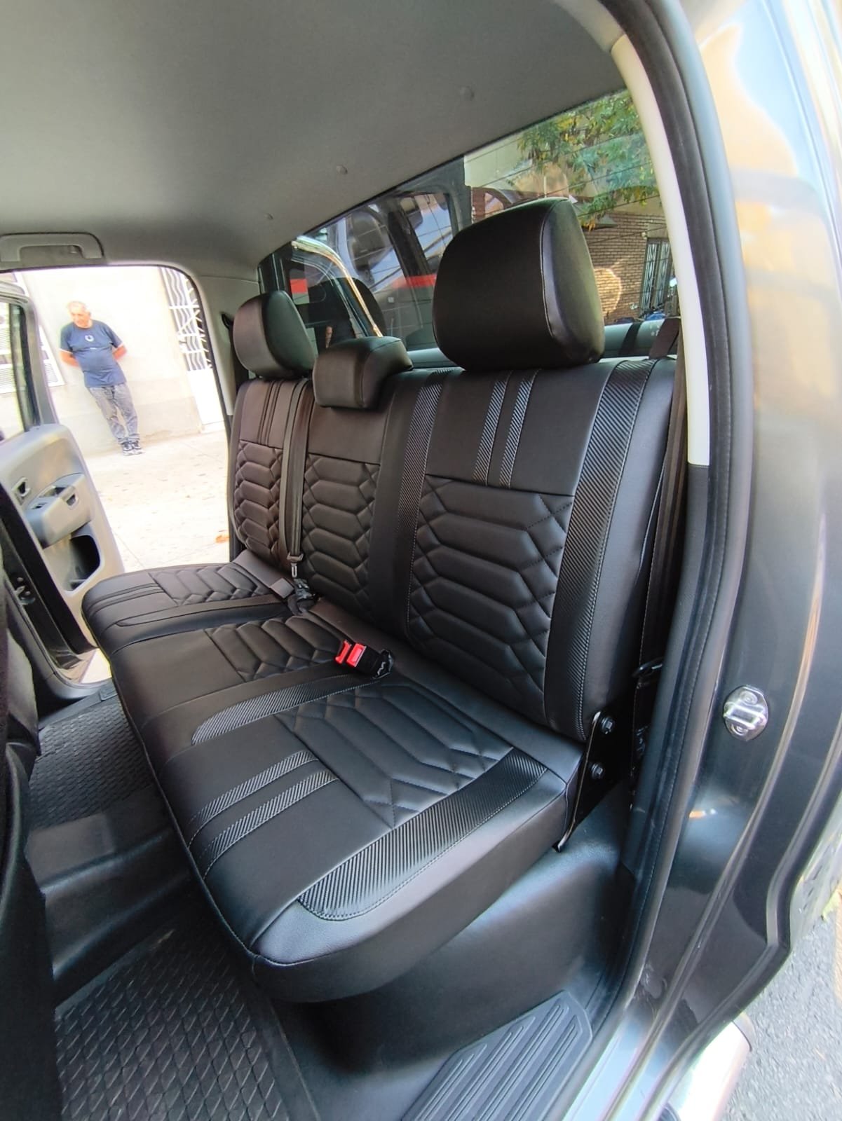 Volkswagen Amarok - Fundas de autos M&H Designs